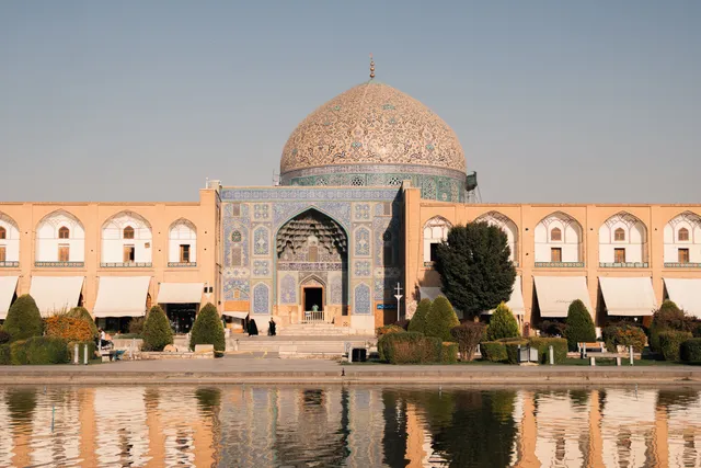 مسجد شیخ لطفالله در اصفهان